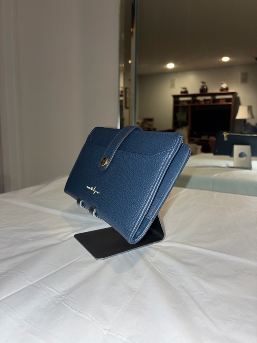 Nanette Lepore Navy Blue Pebbled Leather Bifold Wallet with Gold Hardware - Picture 7 of 12